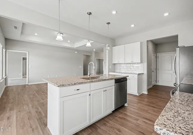 3rd image of 367 Fenella Dr, Four Oaks, NC 27524 | MLS# 10177223