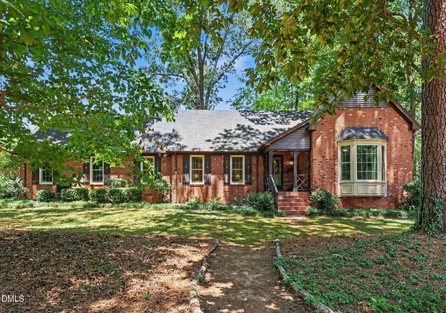Photo 1 of Single family home for sale at 5221 Dutchman Dr, Raleigh, NC 27606 | MLS# 10178006 | Listing updated on 2026-09-09