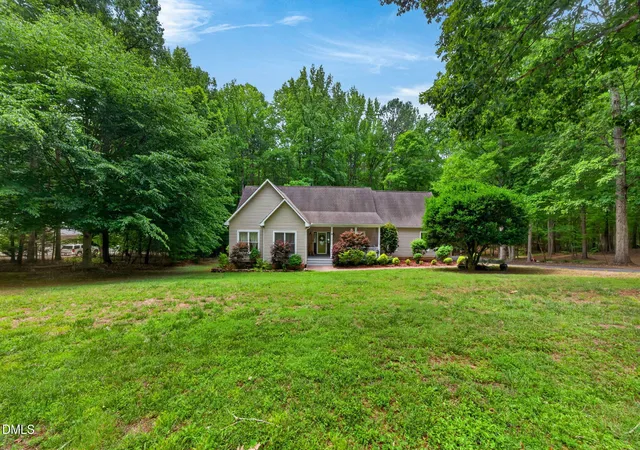 3rd image of 475 Dreamcatcher Trl, Youngsville, NC 27596 | MLS# 10177391