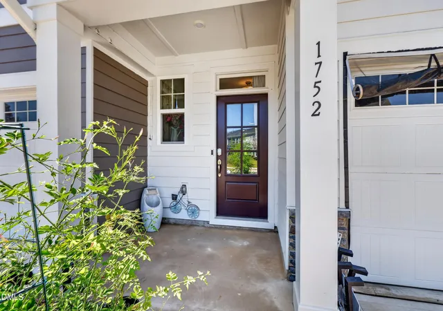 Photo 3 of Townhouse for sale at 1752 Alpine Summer Ln, Apex, NC 27502 | MLS# 10177445 | Listing updated on 2026-09-07