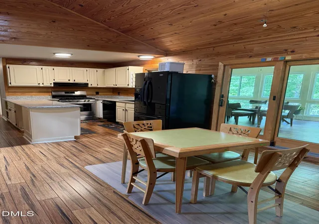 5th image of 3216 Oak Knob Ct, Hillsborough, NC 27278 | MLS# 10177256