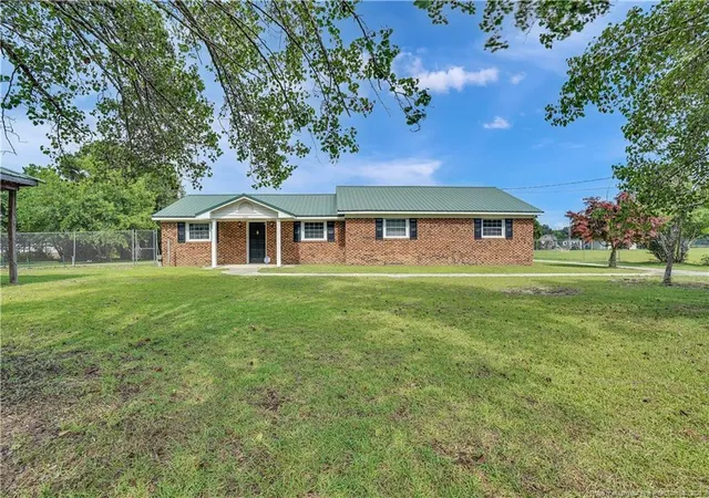 2nd image of 2567 Alamac Rd, Lumberton, NC 28358 | MLS# 765126