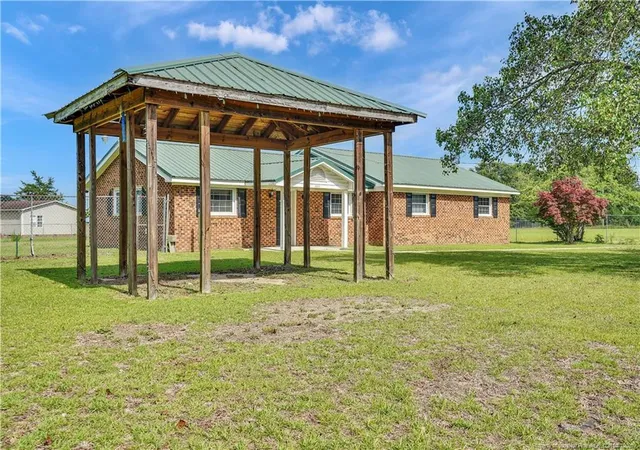 4th image of 2567 Alamac Rd, Lumberton, NC 28358 | MLS# 765126