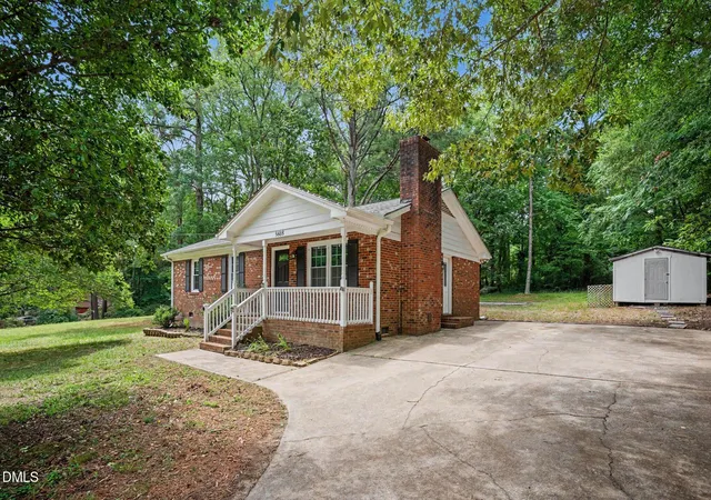 Photo 2 of Single family home for sale at 5608 Alta Vista Ct, Raleigh, NC 27610 | MLS# 10177913 | Listing updated on 2026-10-02