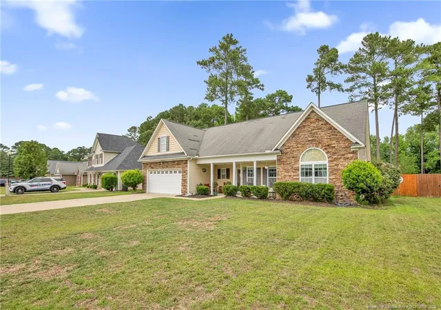 3rd image of 4344 Redspire Ln, Fayetteville, NC 28306 | MLS# 765173
