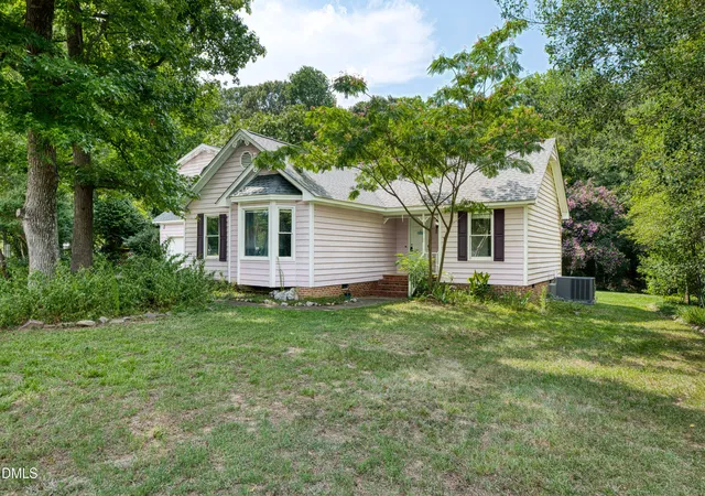 Photo 3 of Single family home for sale at 2632 N Shiloh Rd, Garner, NC 27529 | MLS# 10178756 | Listing updated on 2026-10-03
