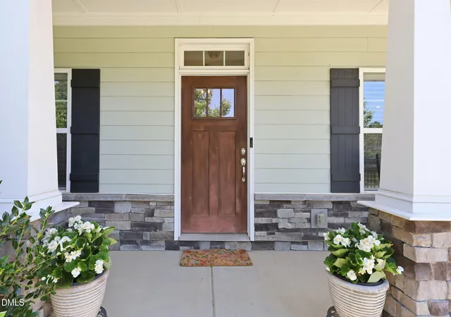 Photo 3 of Sale Pending at 523 Catfish Lake Dr, Fuquay Varina, NC 27526 | MLS# 10177554 | Listing updated on 2026-08-11
