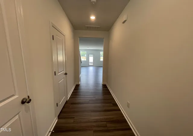 Photo 2 of Sale Pending at 189 Lundy Ln, Smithfield, NC 27577 | MLS# 10177301 | Listing updated on 2026-09-15