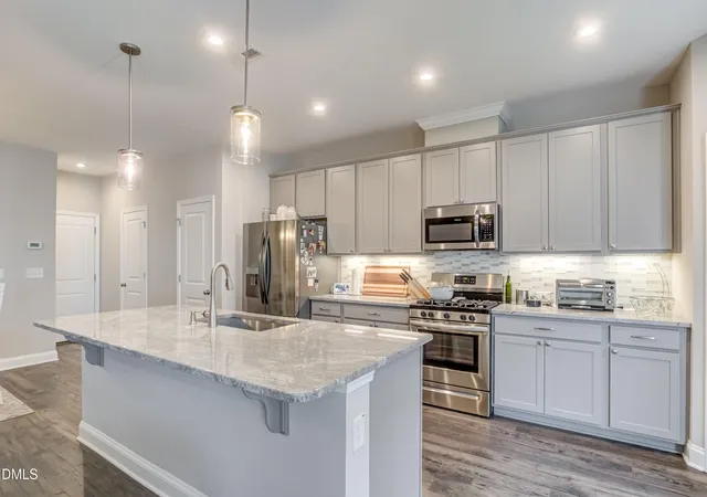 5th image of 6511 Amber Springs Dr, Durham, NC 27713 | MLS# 10177444