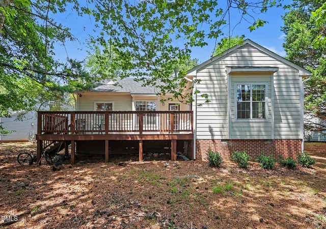Homes for sale in Chapel Hill, NC | 107 Bay Colony Ct, Chapel Hill, NC 27517 | MLS# 10177898