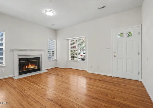 Homes for sale in Chapel Hill, NC | 107 Bay Colony Ct, Chapel Hill, NC 27517 | MLS# 10177898