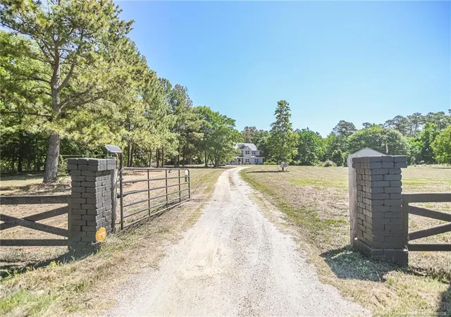 Photo 2 of Single family home for sale at 21181 Traders Rd, Laurel Hill, NC 28351 | MLS# 765203 | Listing updated on 2026-08-17