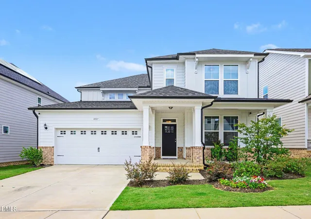 Photo 1 of Single family home for sale at 1021 Bostonian Dr, Knightdale, NC 27545 | MLS# 10177451 | Listing updated on 2026-10-01