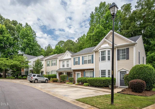 Homes for sale in Cary, NC | 319 Orchard Park Dr, Cary, NC 27513 | MLS# 10177399