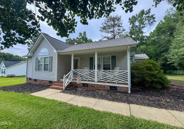 Photo 1 of Single family home for sale at 210 Alice Dr, Garner, NC 27529 | MLS# 10177647 | Listing updated on 2026-09-25