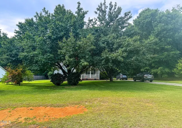 Photo 3 of Single family home for sale at 210 Alice Dr, Garner, NC 27529 | MLS# 10177647 | Listing updated on 2026-09-25