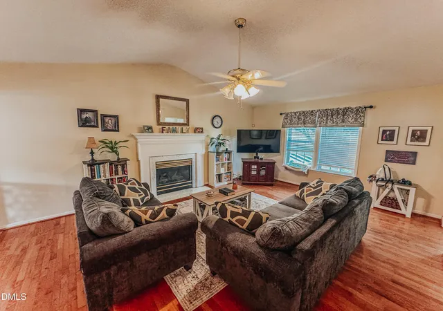 Photo 3 of Single family home for sale at 210 Alice Dr, Garner, NC 27529 | MLS# 10177647 | Listing updated on 2026-09-25