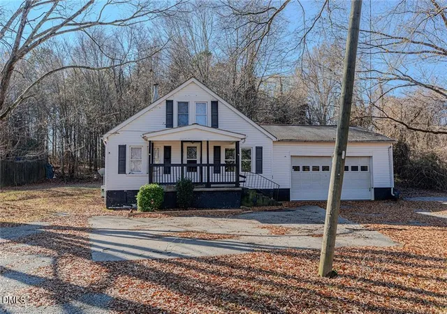 Homes for sale in Burlington, NC | 1364 Rauhut St, Burlington, NC 27217 | MLS# 10177453