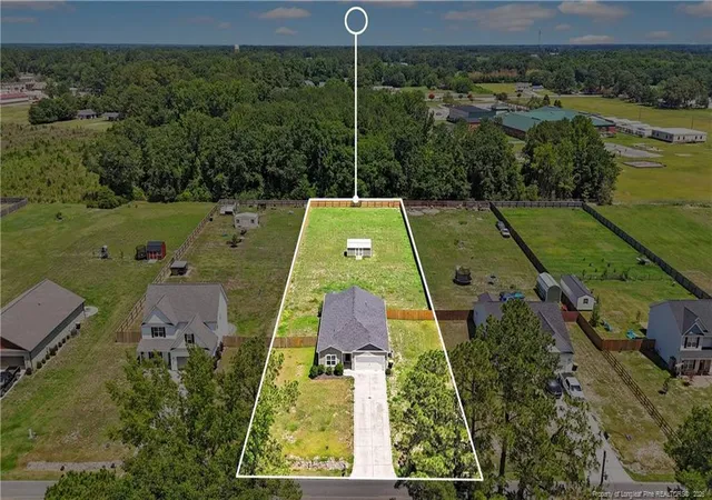 Homes for sale in Salemburg, NC | 317 Laurel Lake Rd, Salemburg, NC 28385 | MLS# 765202
