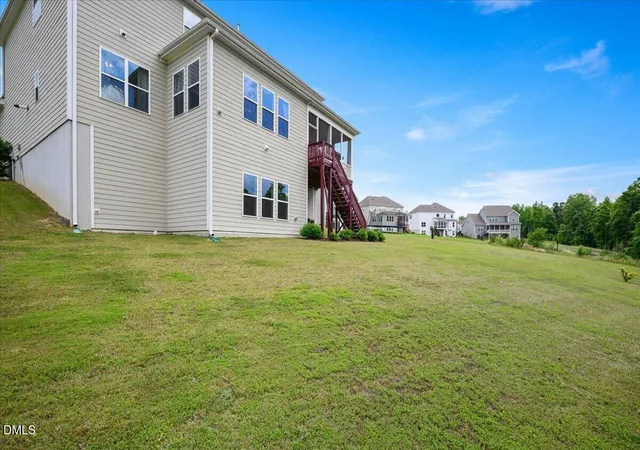 33rd image of 2713 Tunstall Grove Dr, Apex, NC 27523 | MLS# 10178012