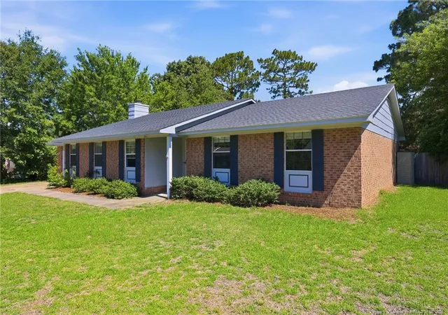 Photo 2 of Single family home for sale at 6979 Wickersham Dr, Fayetteville, NC 28314 | MLS# 765115 | Listing updated on 2026-09-22