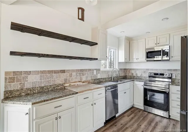 Photo 5 of Single family home for sale at 10765 Barker Ten Mile Rd, St. Pauls, NC 28384 | MLS# 765249 | Listing updated on 2026-08-28