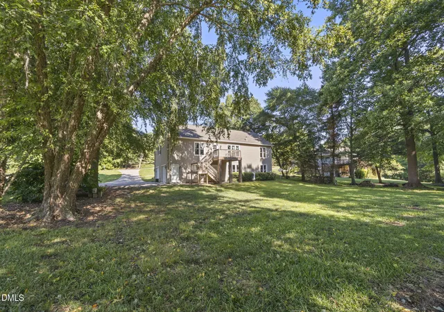 Photo 4 of Single family home for sale at 5829 Bluejay Dr, Sanford, NC 27332 | MLS# 10179381 | Listing updated on 2026-09-09