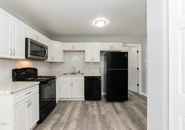 2nd image of 720 S State St, Raleigh, NC 27601 | MLS# 10188078