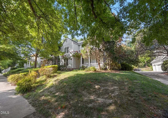 Homes for sale in Chapel Hill, NC | 127 Graylyn Dr, Chapel Hill, NC 27516 | MLS# 10178058