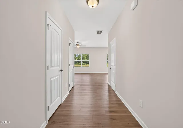 Photo 3 of Single family home for sale at 122 Continental Ln, Smithfield, NC 27577 | MLS# 10177608 | Listing updated on 2026-08-06