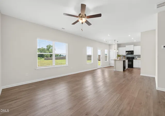 Photo 3 of Single family home for sale at 122 Continental Ln, Smithfield, NC 27577 | MLS# 10177608 | Listing updated on 2026-08-06