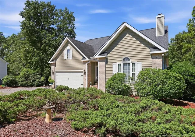 3rd image of 151 Edgemont Ter, Sanford, NC 27332 | MLS# 765200