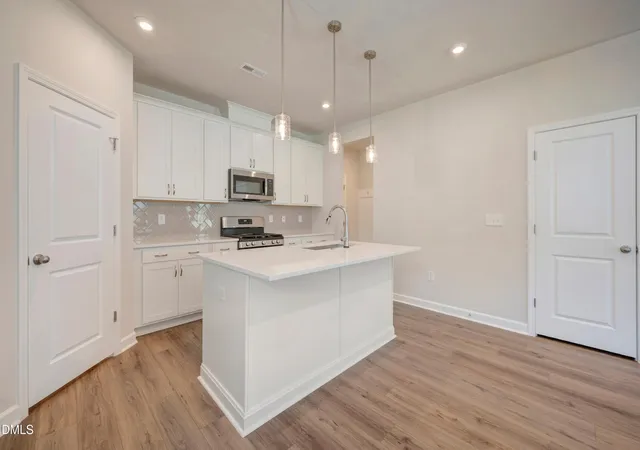 Photo 4 of Sale Pending at 211 Solaire Aly, Wake Forest, NC 27587 | MLS# 10177584 | Listing updated on 2026-09-05