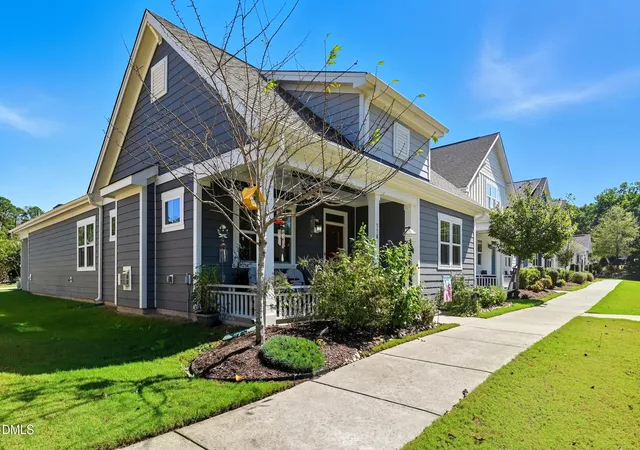 Photo 3 of Single family home for sale at 116 Beaufort Loop, Clayton, NC 27527 | MLS# 10179203 | Listing updated on 2026-08-23