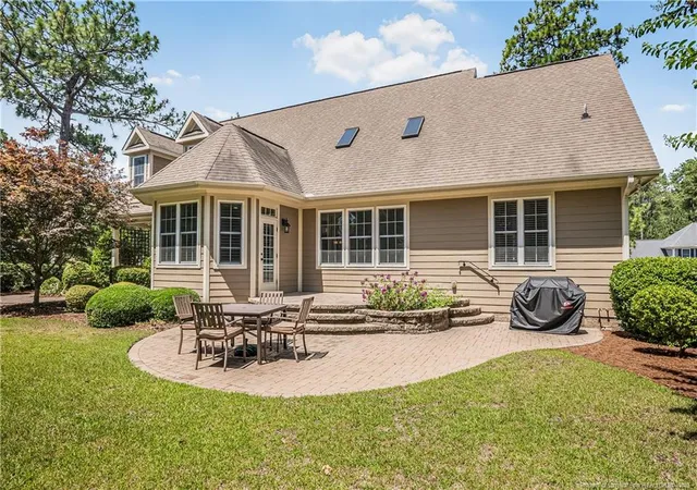 Homes for sale in Southern Pines, NC | 175 Wiregrass Ln, Southern Pines, NC 28387 | MLS# 765043