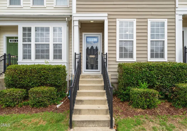 Photo 3 of Townhouse for sale at 7814 Spungold St, Raleigh, NC 27617 | MLS# 10177657 | Listing updated on 2026-09-14
