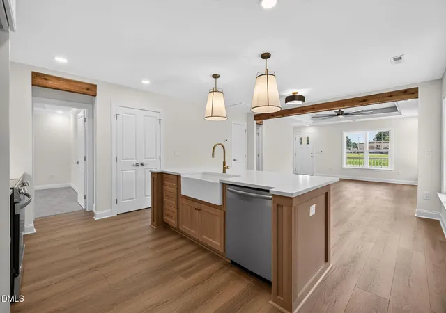 Photo 2 of Sale Pending at 175 Tracy Ln, Dunn, NC 28334 | MLS# 10177818 | Listing updated on 2026-09-11