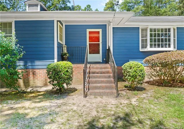 3rd image of 6375 Bingham Pl, Fayetteville, NC 28304 | MLS# 765242