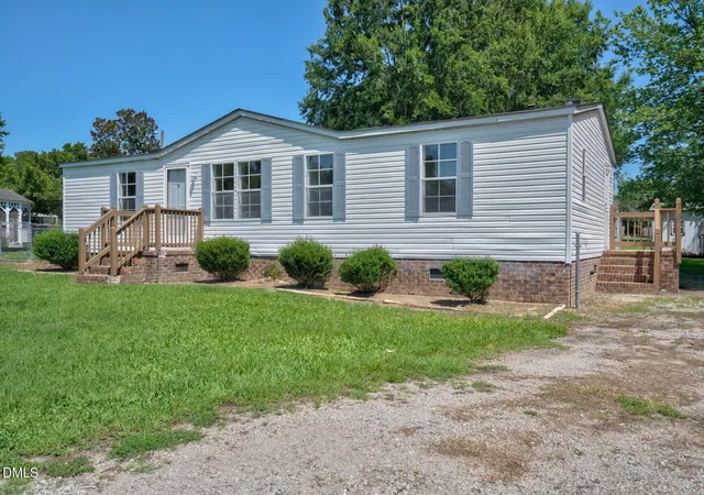Homes for sale in Spring Hope, NC | 5678 W Old Spring Hope Rd, Spring Hope, NC 27882 | MLS# 10177751