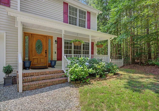 image of 3007 Pintail Dr, Mebane, NC 27302 | MLS# 10178029
