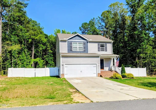 Photo 3 of Single family home for sale at 30 Nandina Ln, Youngsville, NC 27596 | MLS# 10177932 | Listing updated on 2026-08-25