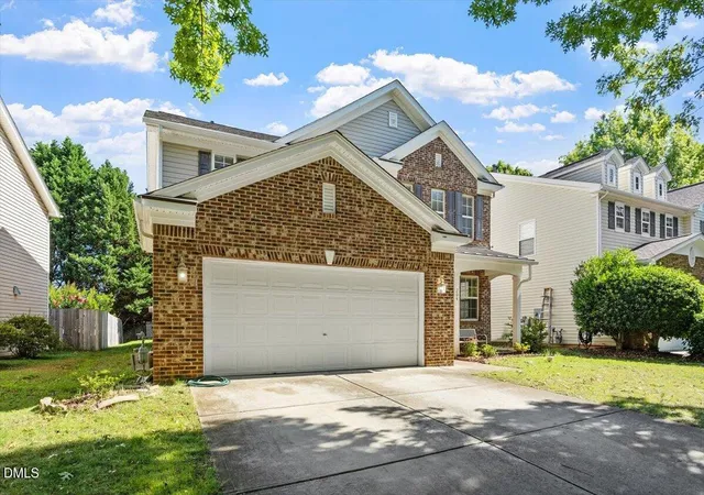 3rd image of 204 Amacord Wy, Holly Springs, NC 27540 | MLS# 10177659