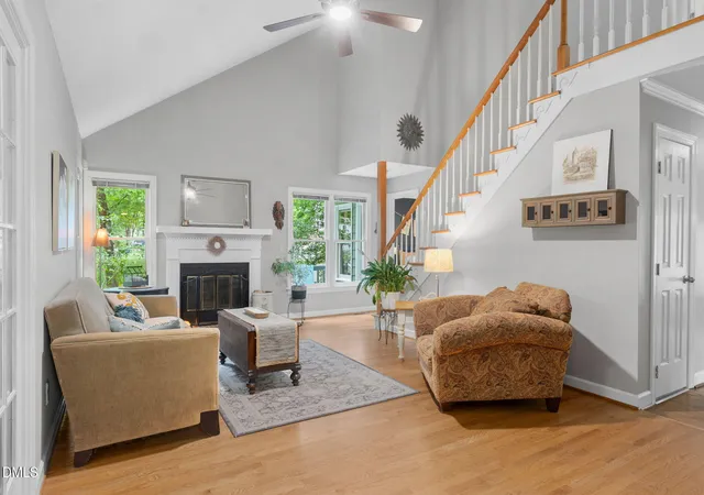 Photo 4 of Single family home for sale at 7 Fox Chase Ln, Durham, NC 27713 | MLS# 10180122 | Listing updated on 2026-09-05
