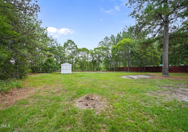 Photo 5 of Sale Pending at 911 Heritage Way, Cameron, NC 28326 | MLS# 10178502 | Listing updated on 2026-08-17
