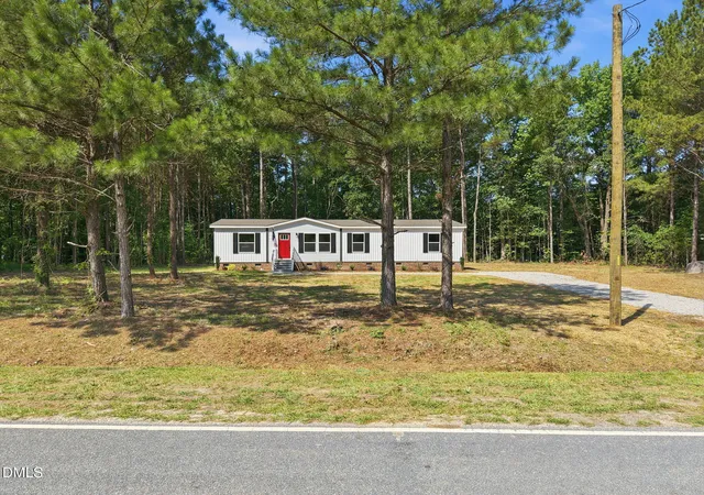 Homes for sale in Autryville, NC | 1434 Polly Island Rd, Autryville, NC 28318 | MLS# 10177728