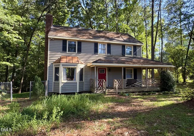 Homes for sale in Clayton, NC | 2301 White Oak Cir, Clayton, NC 27520 | MLS# 10177978