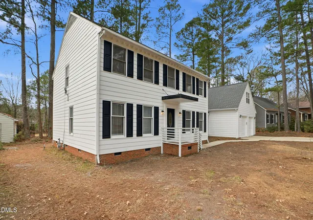 Photo 2 of Single family home for sale at 4111 Talcott Dr, Durham, NC 27705 | MLS# 10178152 | Listing updated on 2026-08-26