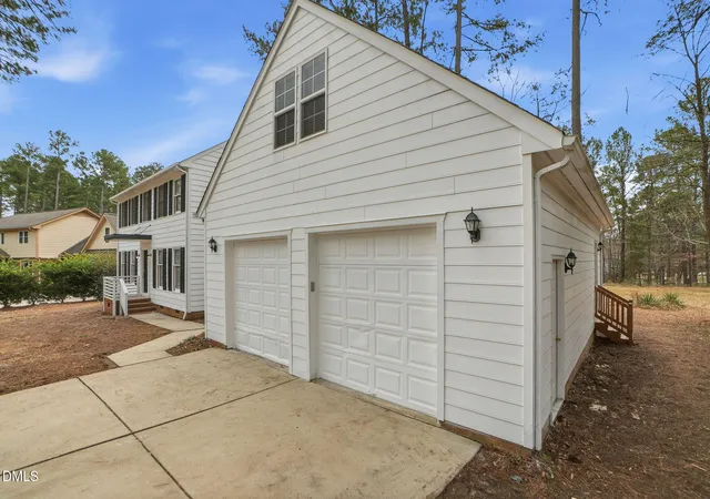 Photo 3 of Single family home for sale at 4111 Talcott Dr, Durham, NC 27705 | MLS# 10178152 | Listing updated on 2026-08-26