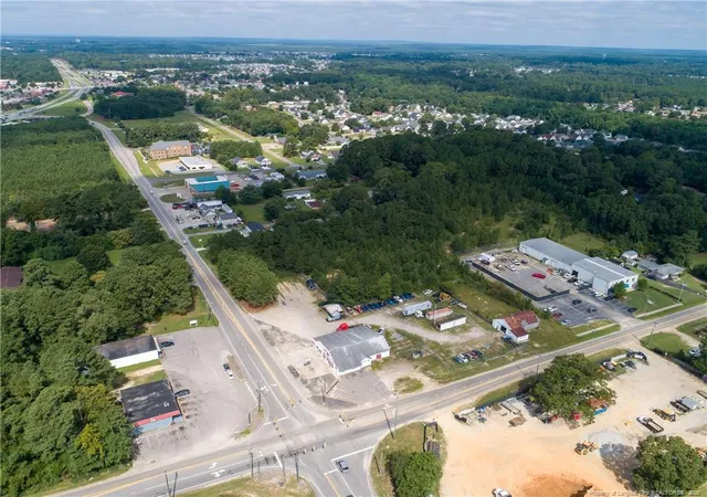 3rd image of 7604 Raeford Rd, Fayetteville, NC 28304 | MLS# 765325