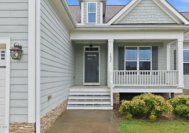 4th image of 1025 Sky Wave Trl, Raleigh, NC 27603 | MLS# 10182852